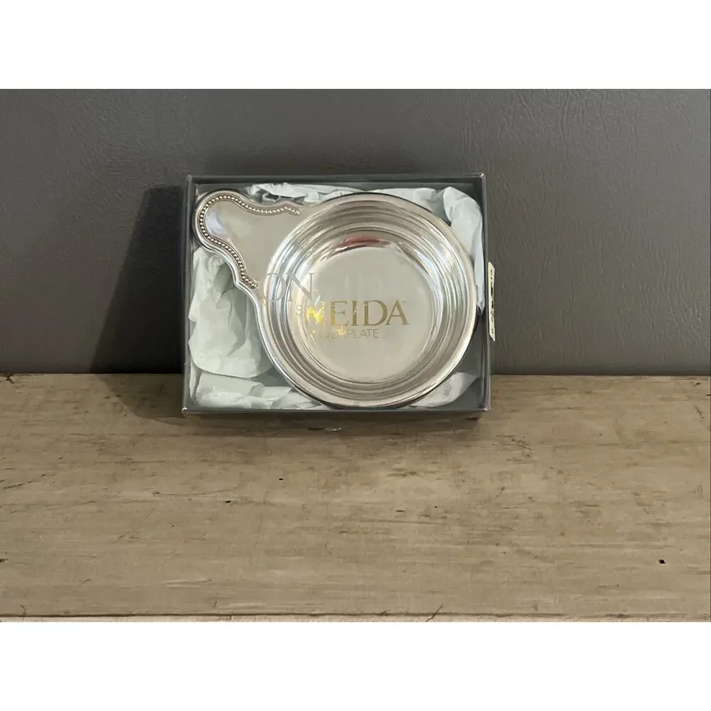 Oneida baby porringer